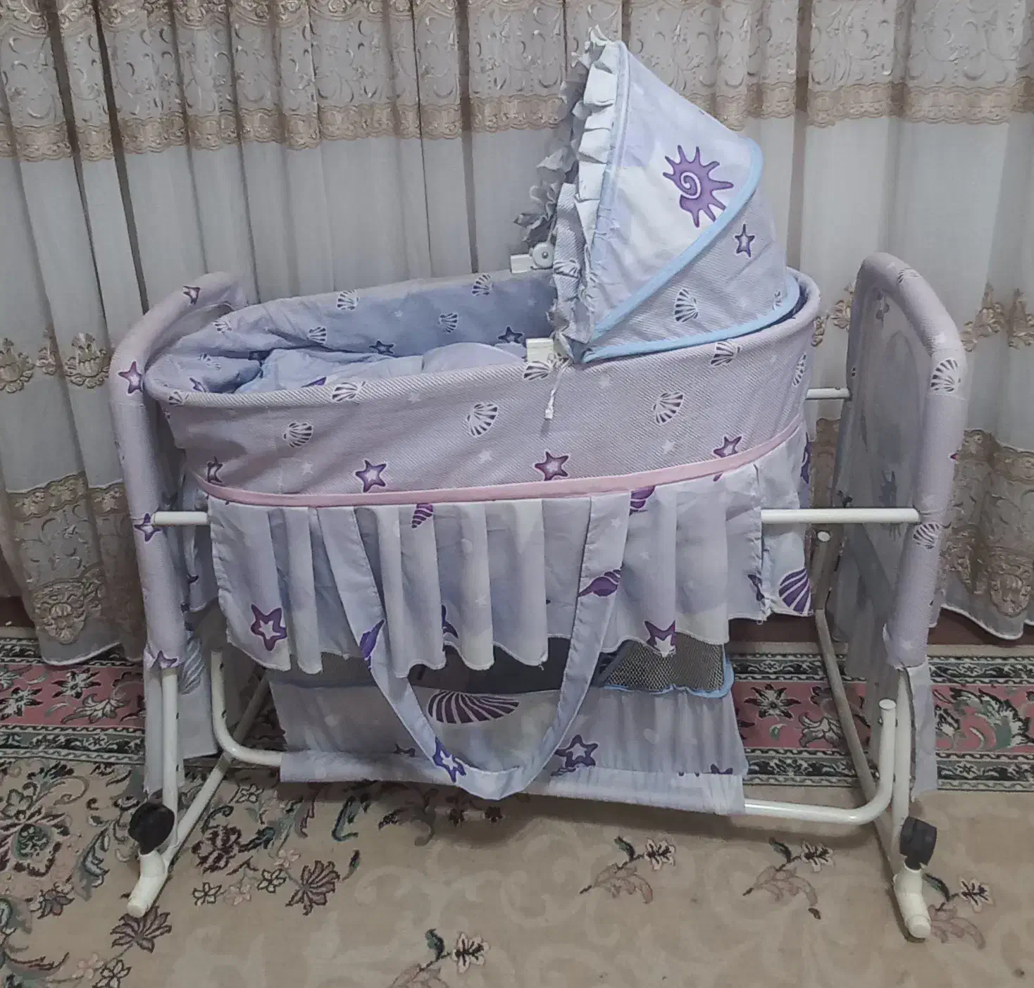 تخت کنار مادر|تخت و صندلی بچه|یزد, |دیوار