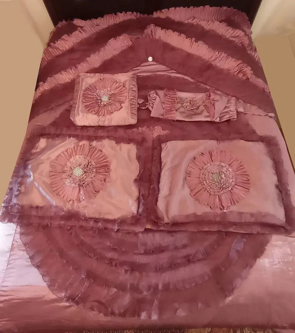 روتختی به همراه چهار روبالشی|سرویس روتختی|تبریز, |دیوار