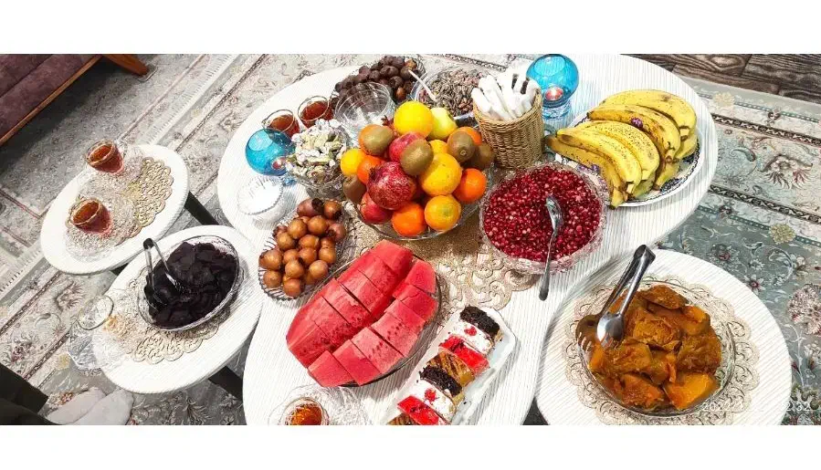 میز جلو مبلی سفید و ۳ عسلی|مبلمان خانگی و میز عسلی|رودسر, |دیوار