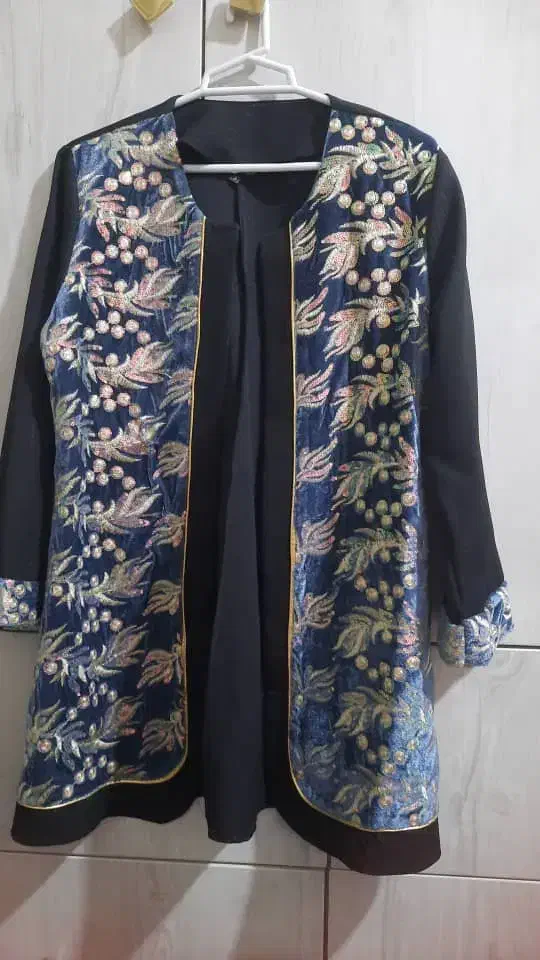 مانتو مجلسی و تعدادی شلوار نو|لباس|شیراز, لاله|دیوار