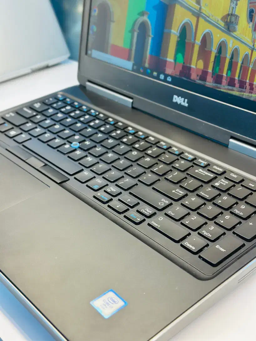 لپتاب مخصوص کارهایگرافیکی برند dell رم ۱۶ ۵۱۲ ssd|رایانه همراه|اهواز, نادری|دیوار