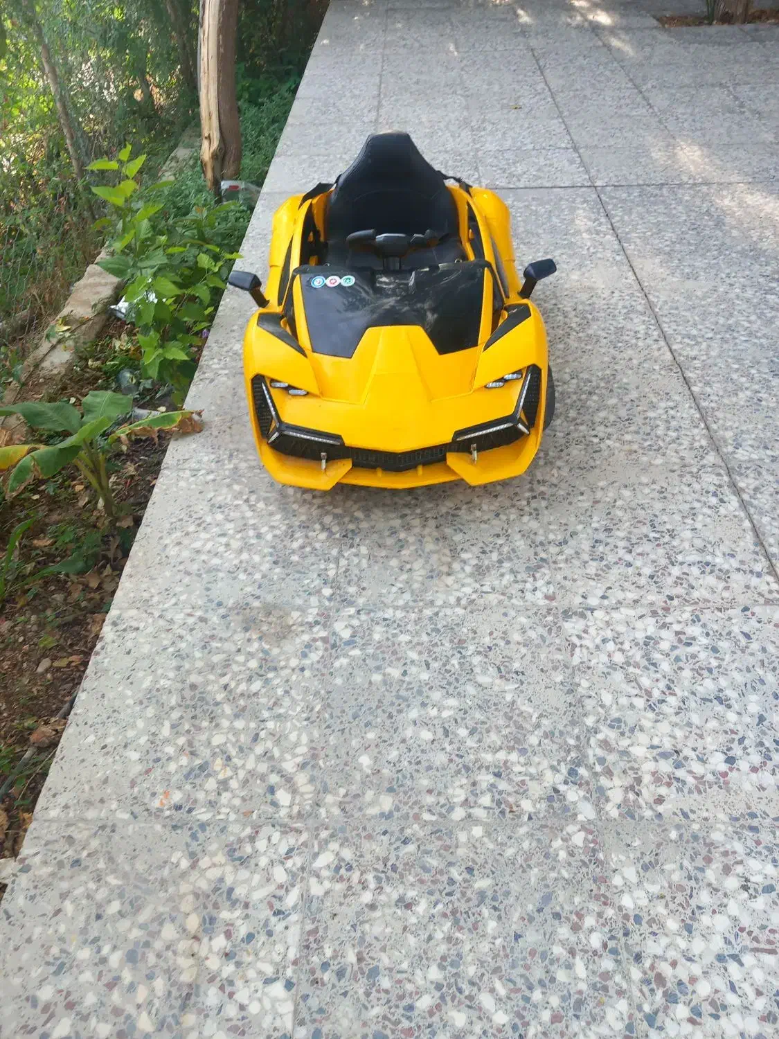 ماشین کودک شارژی|اسباب و اثاث بچه|کازرون, |دیوار