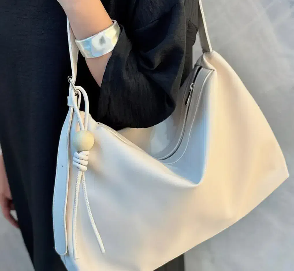 کیف|کیف، کفش، کمربند|اردبیل, |دیوار