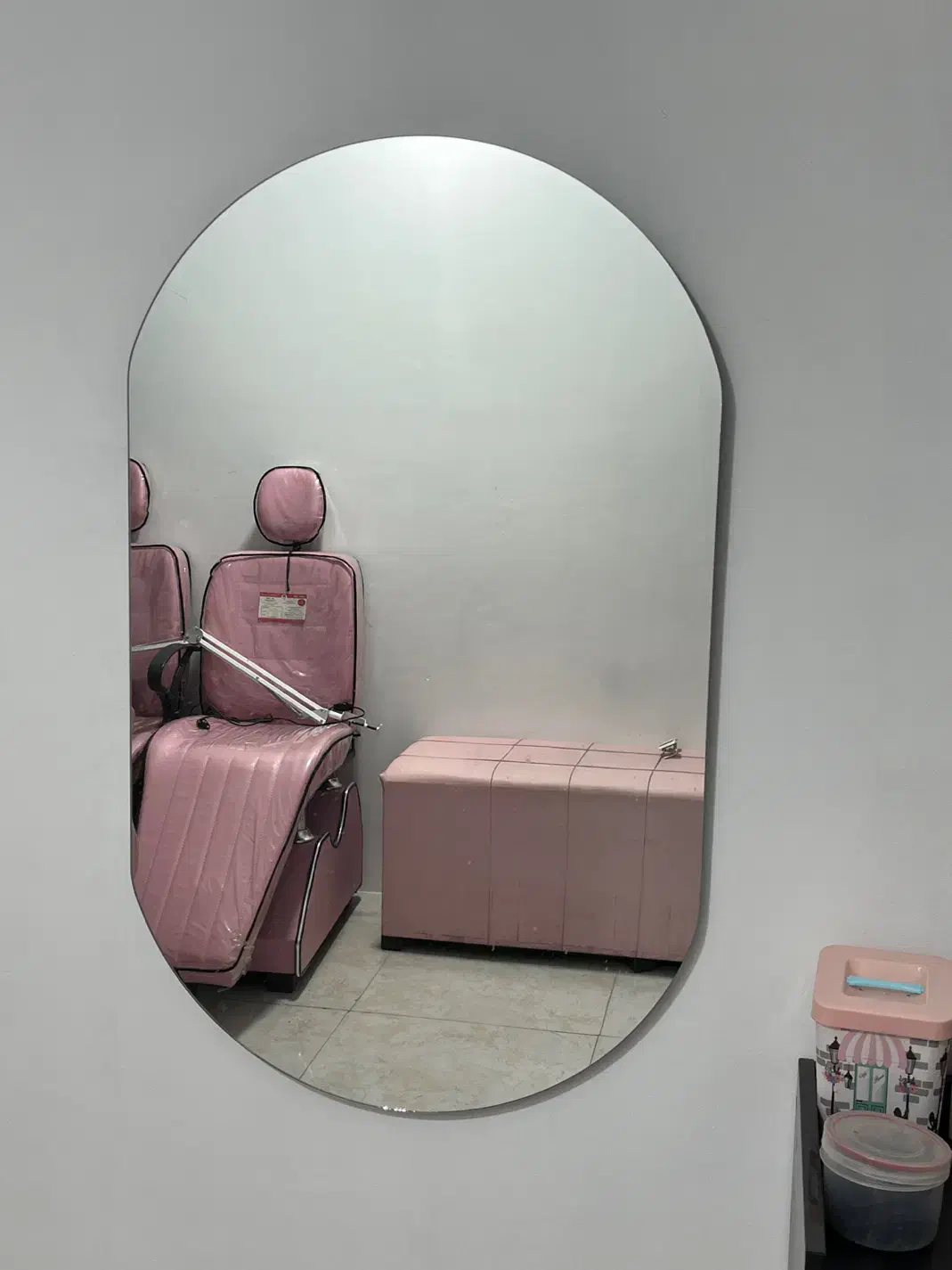 آیینه|آینه|گلستان (تهران), |دیوار