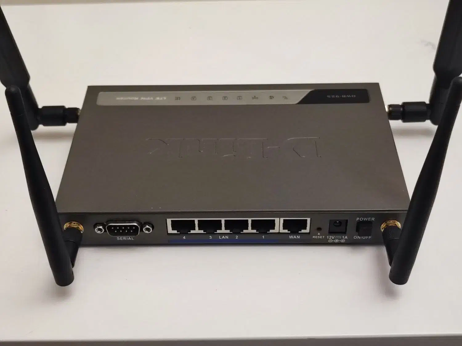 مودم سیمکارت خور دی لینک D link DWR 925|مودم و تجهیزات شبکه|تهران, شهرک صدرا|دیوار