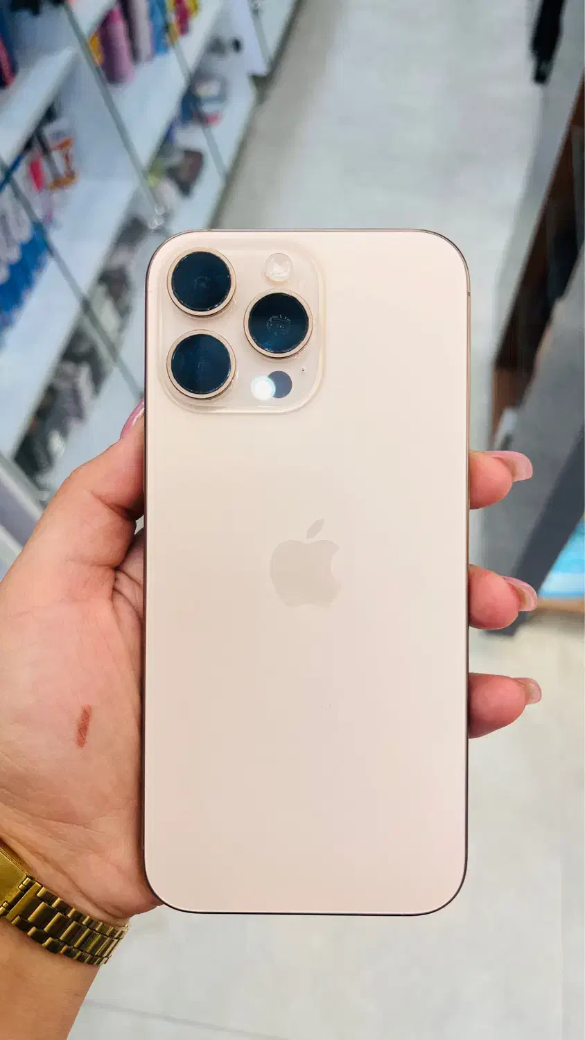 فروش آیفون ۱۶ پرومکس دو سیم در حد نو|موبایل|شیراز, شهرک والفجر|دیوار