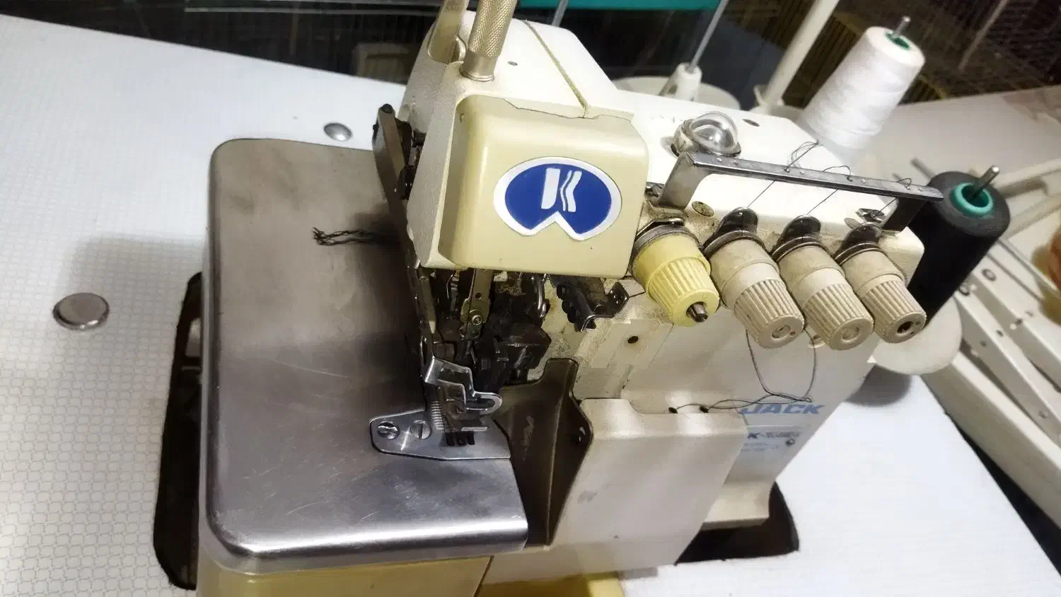 فروش چرخ سر دوز جک|چرخ خیاطی و ریسندگی|امیدیه, |دیوار