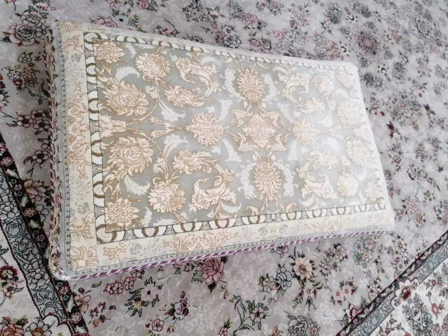 2 دست پشتی طلاکوب برجسته|پشتی|سنندج, |دیوار