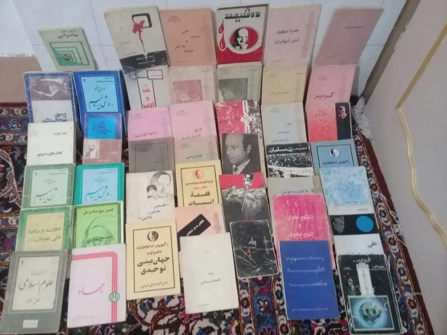 کتاب های قدیمی دکتر شریعتی ومطهری جمعاً ۴۳جلد کتاب|کتاب و مجله ادبی|زاهدان, |دیوار