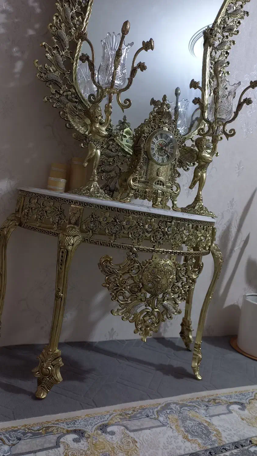 آینه|آینه|اقبالیه, |دیوار