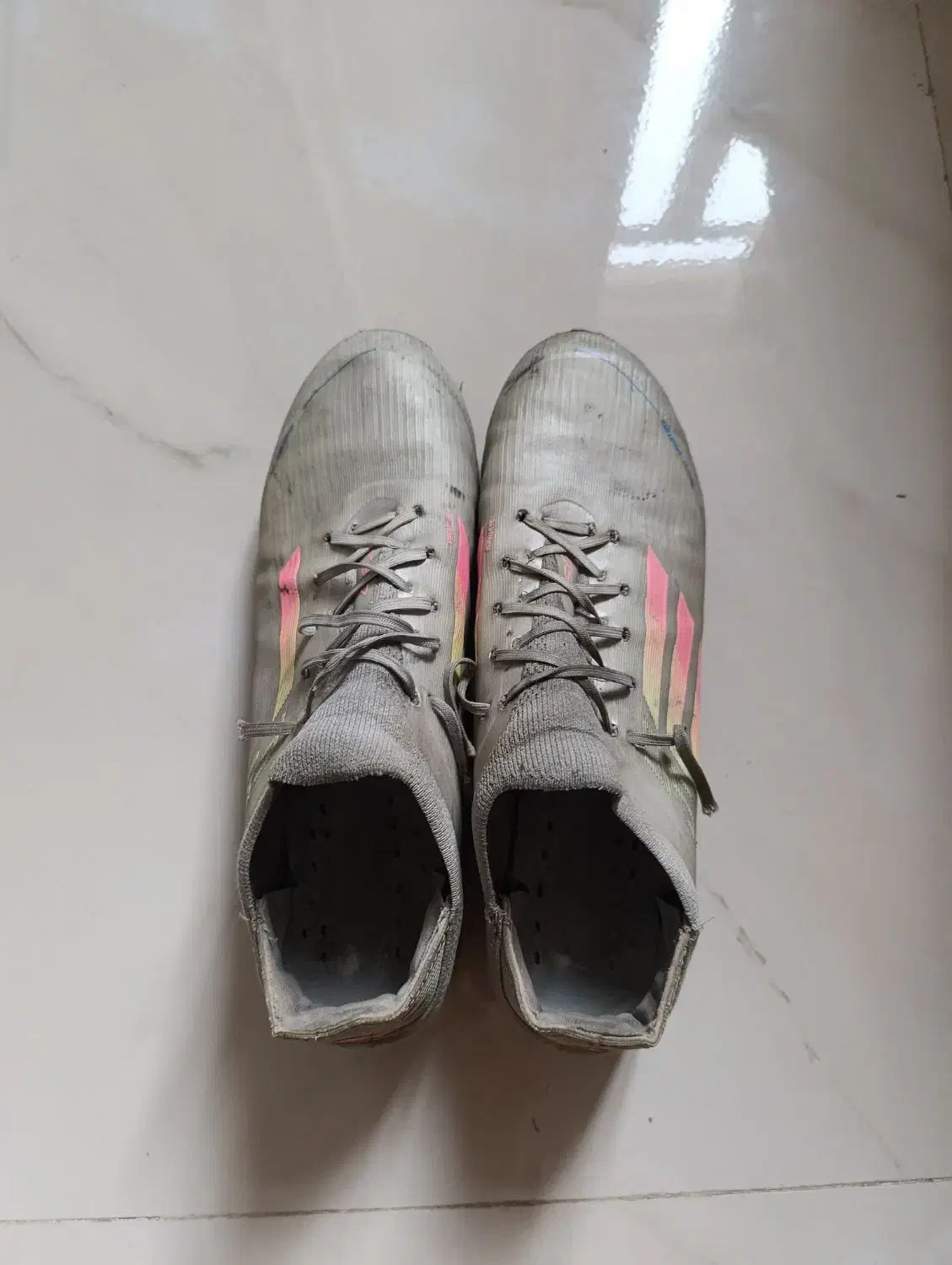 کفش فوتبال|تجهیزات ورزشی|تهران, شهرک صدرا|دیوار