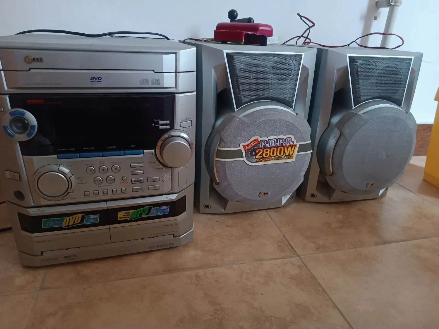 ضبط ال جی دو کاست CDخور با دو باند بزرگ|سیستم صوتی خانگی|رشت, استقامت ۱|دیوار