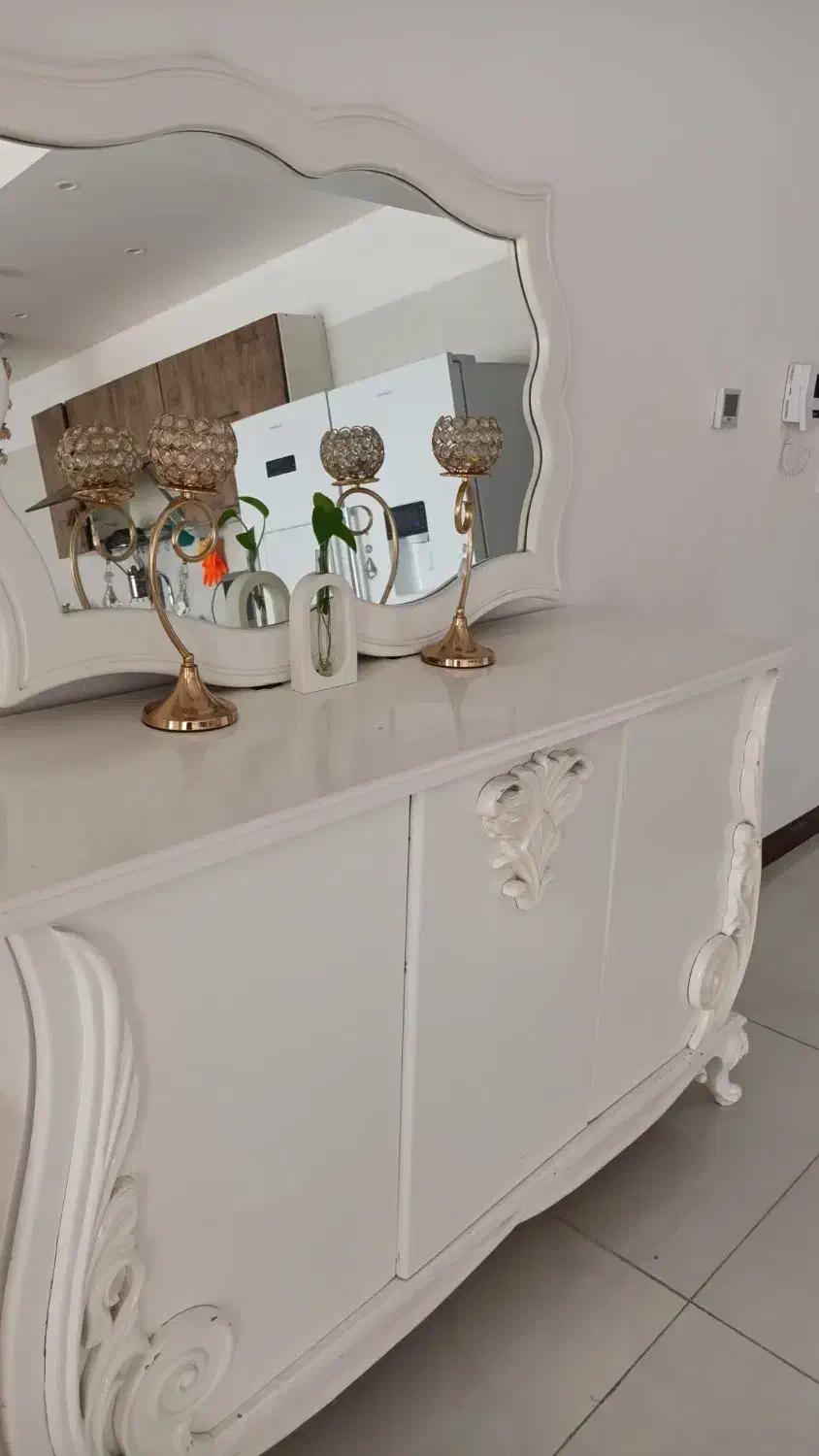 کنسول چوب راش|بوفه، ویترین، کنسول|کرج, باغستان|دیوار