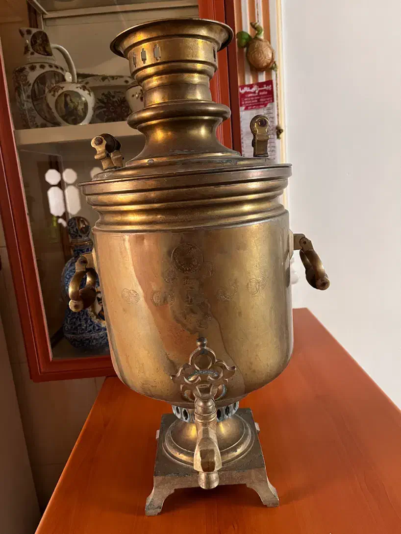 سماور ذغالی نیکلای روسی|کلکسیون اشیاء عتیقه|تهران, جردن|دیوار