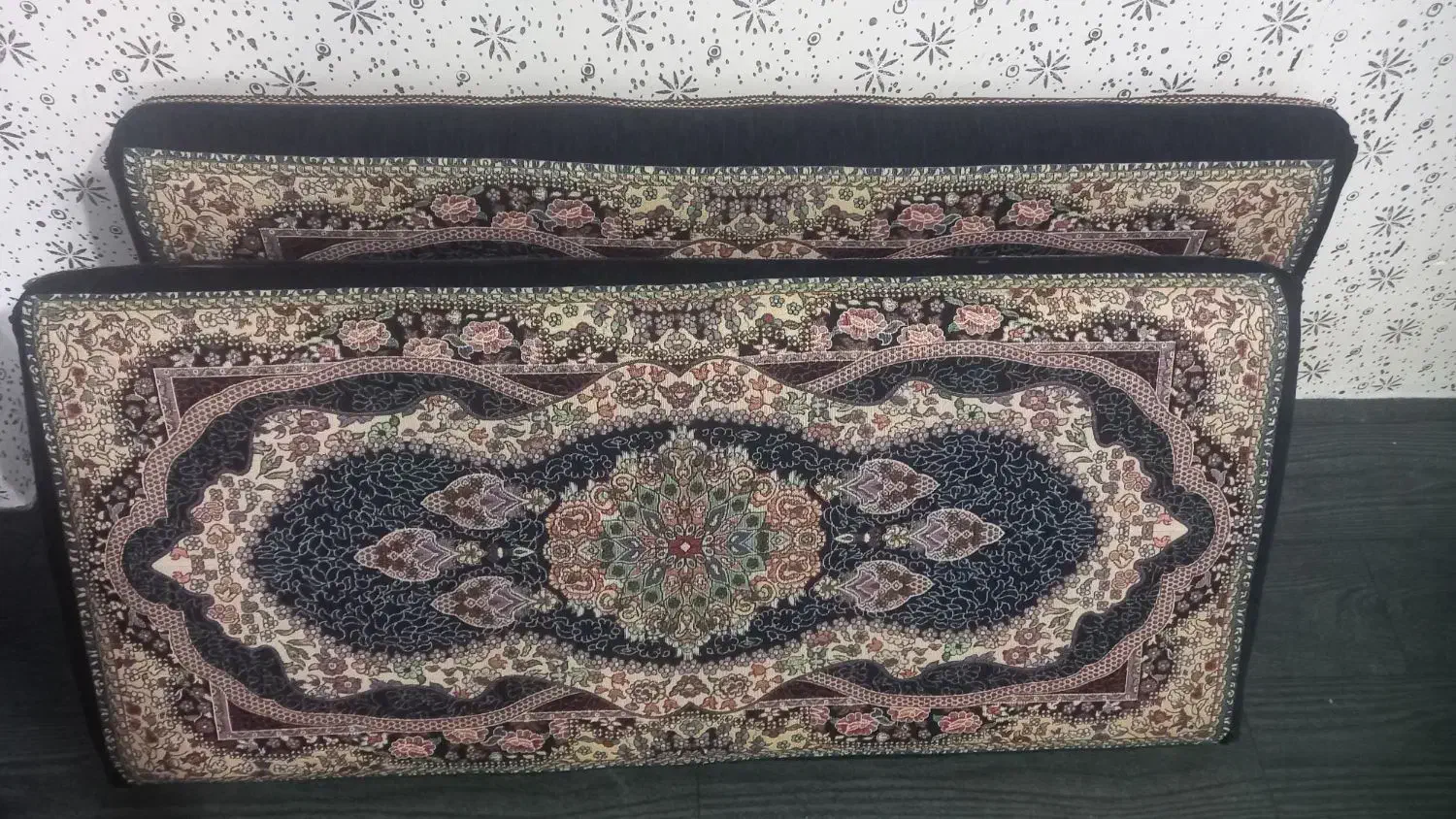 ۴۰۰|پشتی|گنبد کاووس, |دیوار