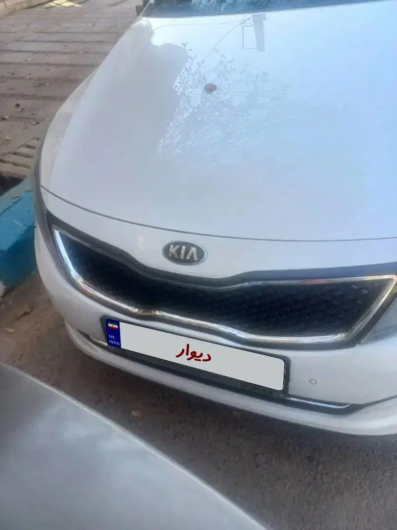 ماشین کیا اوپتیما سفید|خودرو سواری و وانت|یزد, |دیوار