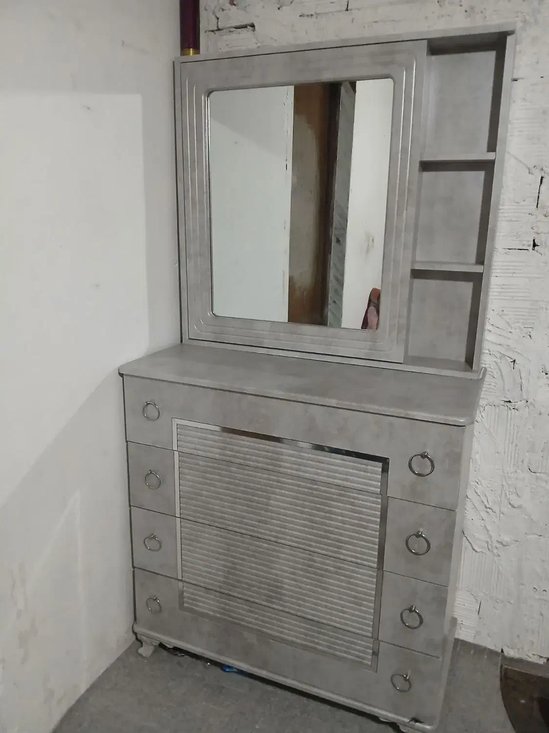 دلاور آیینه دار|جاکفشی، کمد، دراور|اسفراین, |دیوار