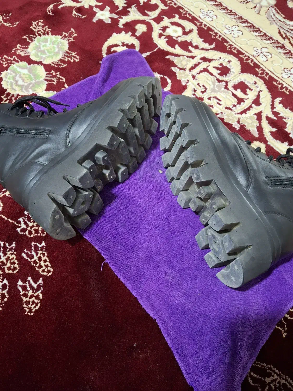 پوتین|کیف، کفش، کمربند|ملایر, |دیوار