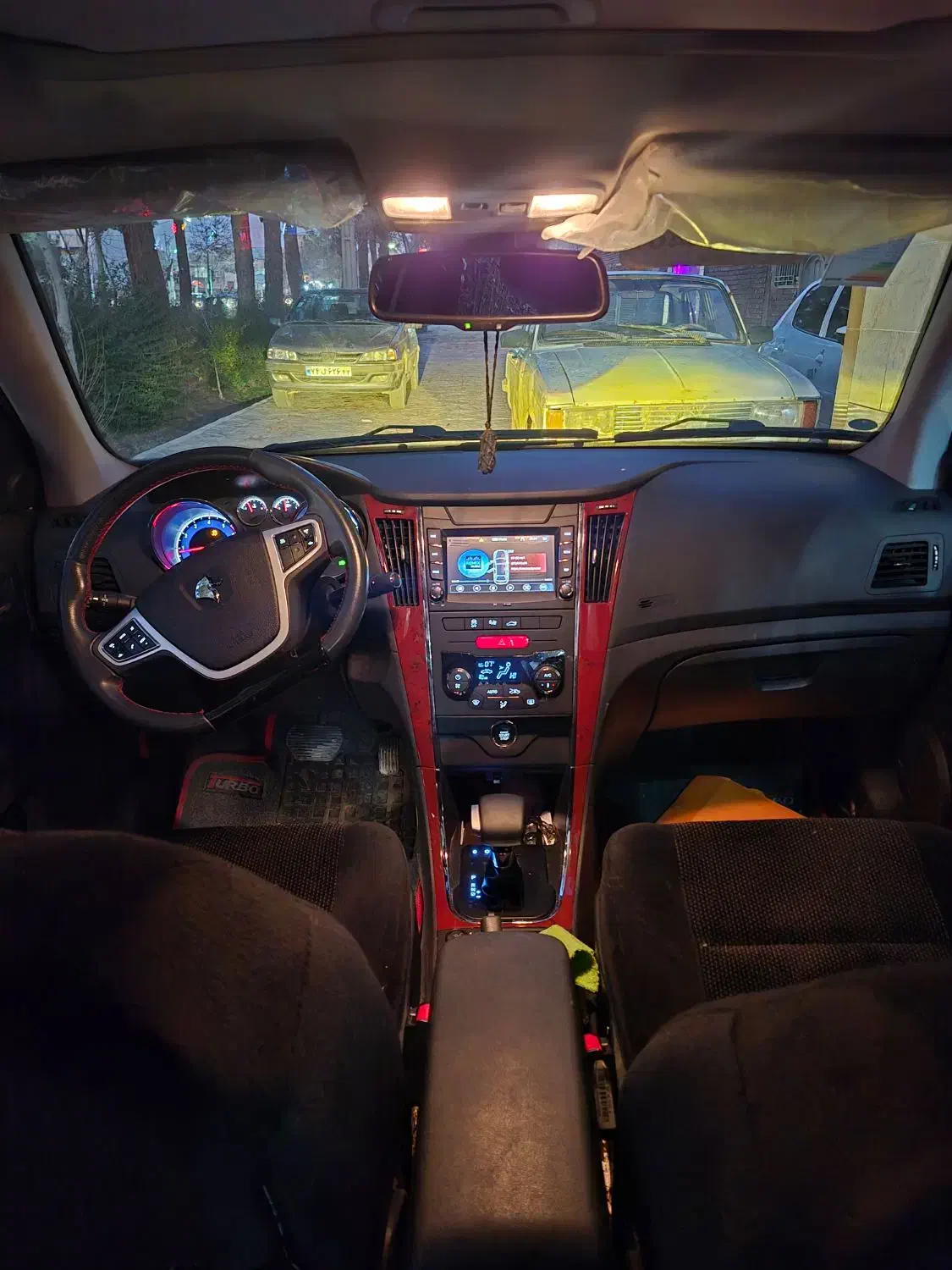 دنا فول ابشنال|خودرو سواری و وانت|شاهینشهر, گزبرخوار|دیوار