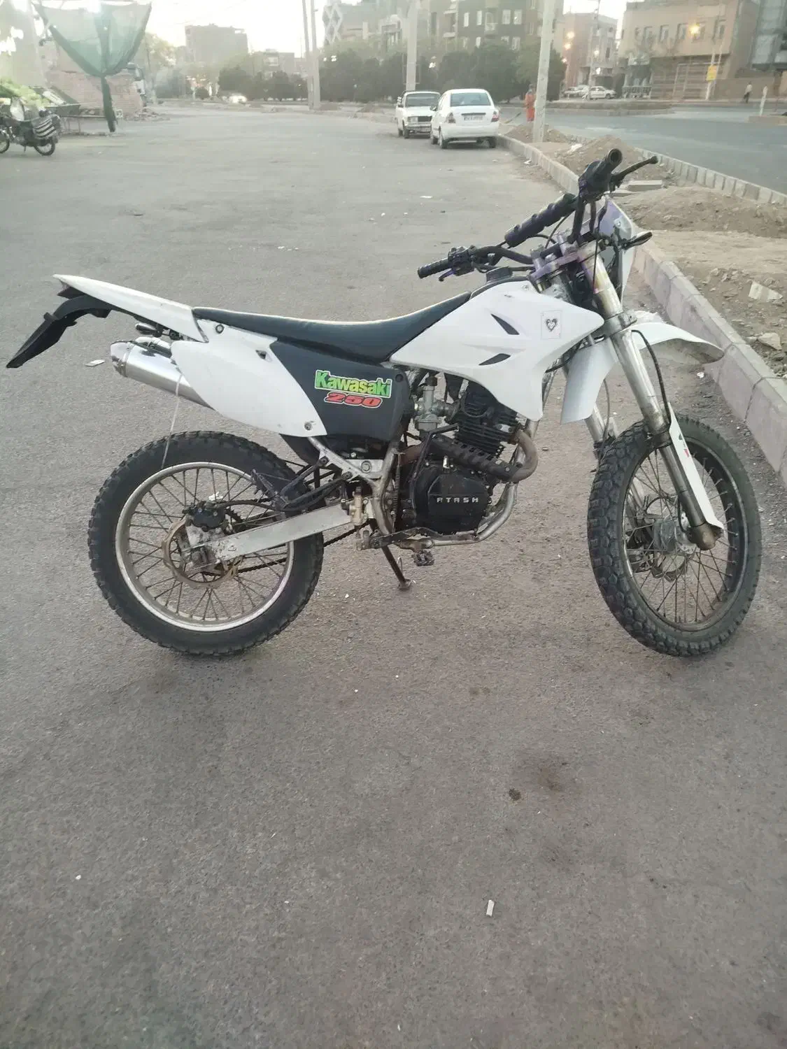 تریل آتش مدل 1392|موتورسیکلت|کاشان, فاز ۲ ناجی آباد|دیوار