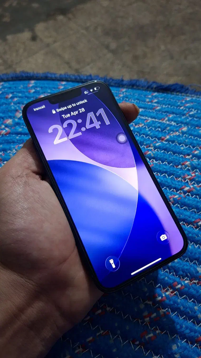 Iphone 13 normal|موبایل|اسلام‌شهر, زرافشان|دیوار