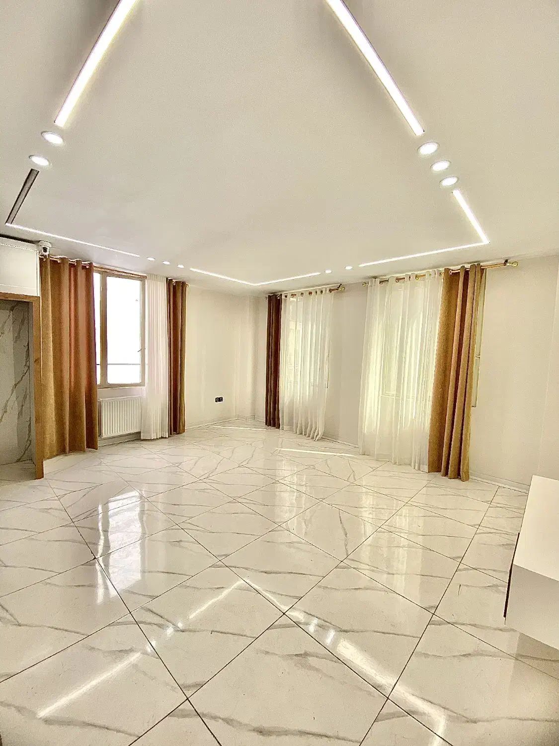 ۶۰مـتر دوبرنورگیر/بـمب منطقه/پارکینگ سندی/سندتکبرگ|فروش آپارتمان|تهران, شهر زیبا|دیوار