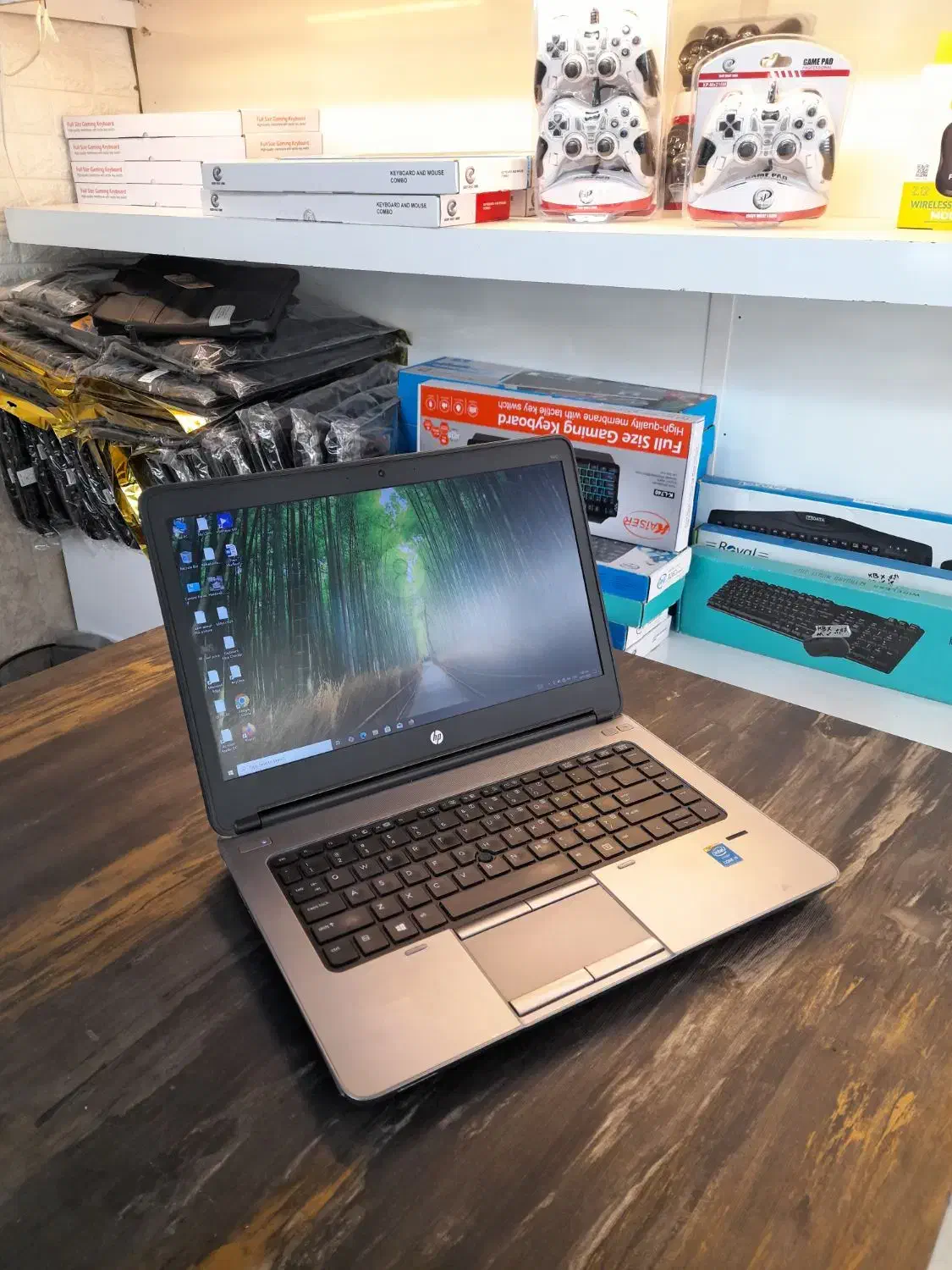 لپ تاپ HP حرفه ای برای اتوکد با اس اس دی|رایانه همراه|مشهد, کلاهدوز|دیوار