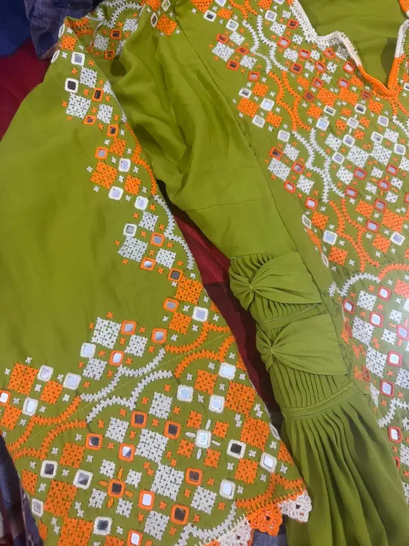 لباس بلوچی پلیواری|لباس|ایرانشهر, |دیوار