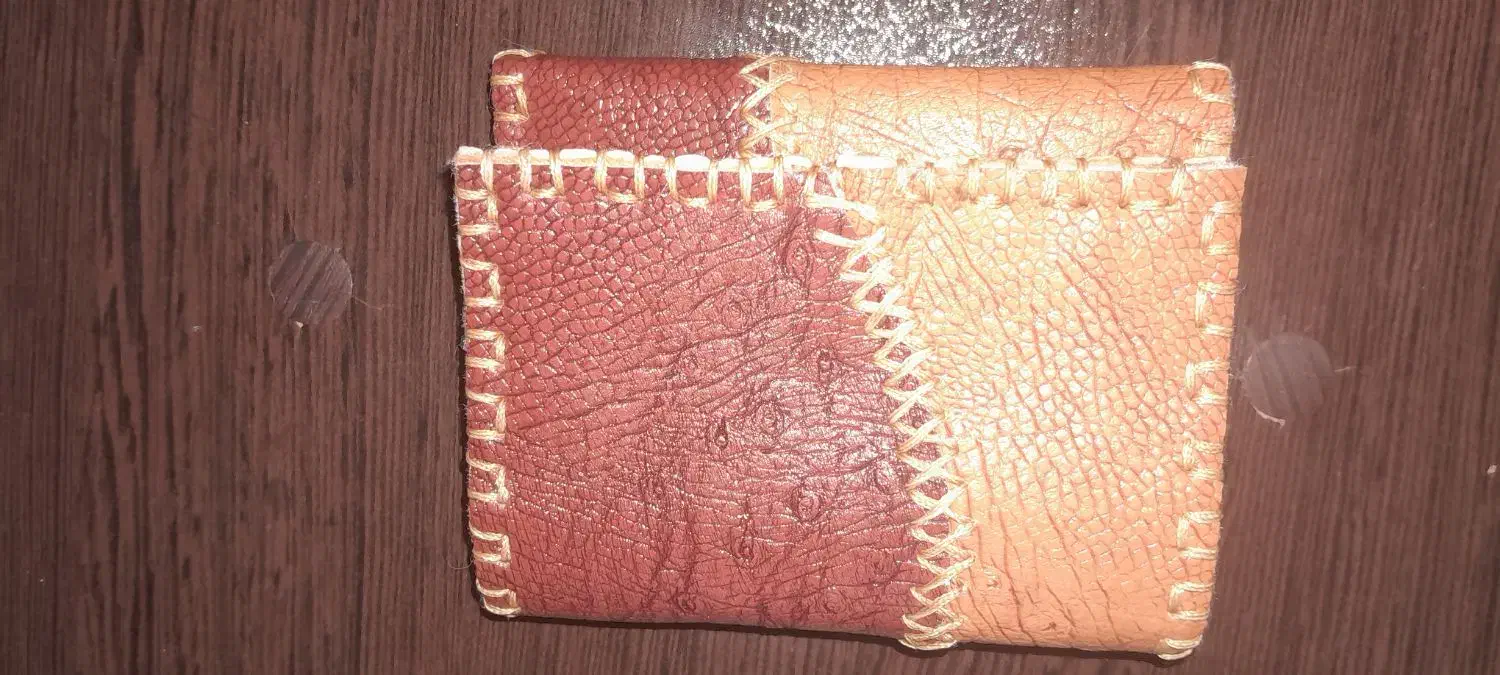 کیف پول و جا کلیدی|کیف، کفش، کمربند|اصفهان, کوی ولی عصر|دیوار