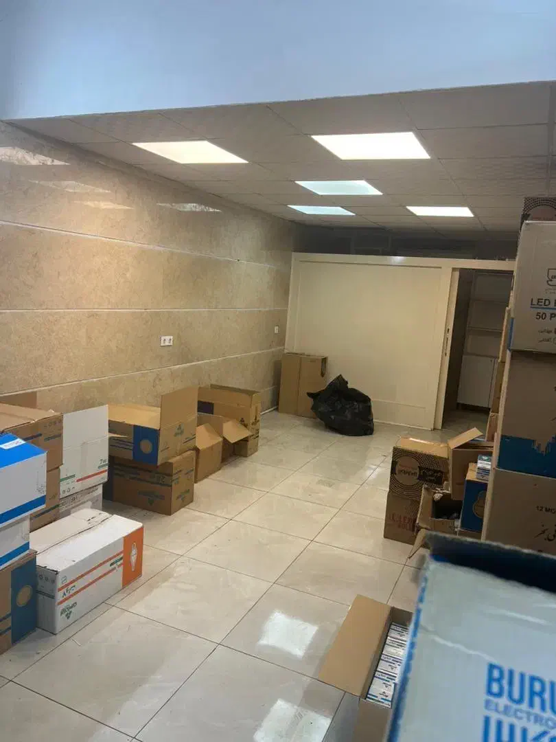 اجاره مغازه ۵۸ متری بهترین نقطه منظریه|اجارهٔ مغازه و غرفه|رشت, منظریه|دیوار