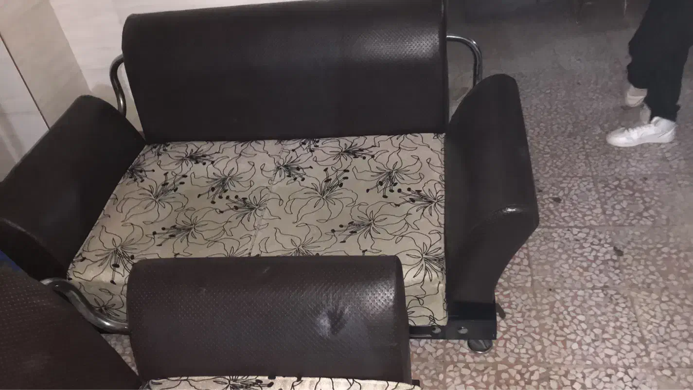 مبل کارکرده|مبلمان خانگی و میز عسلی|بندر انزلی, آخرخط|دیوار