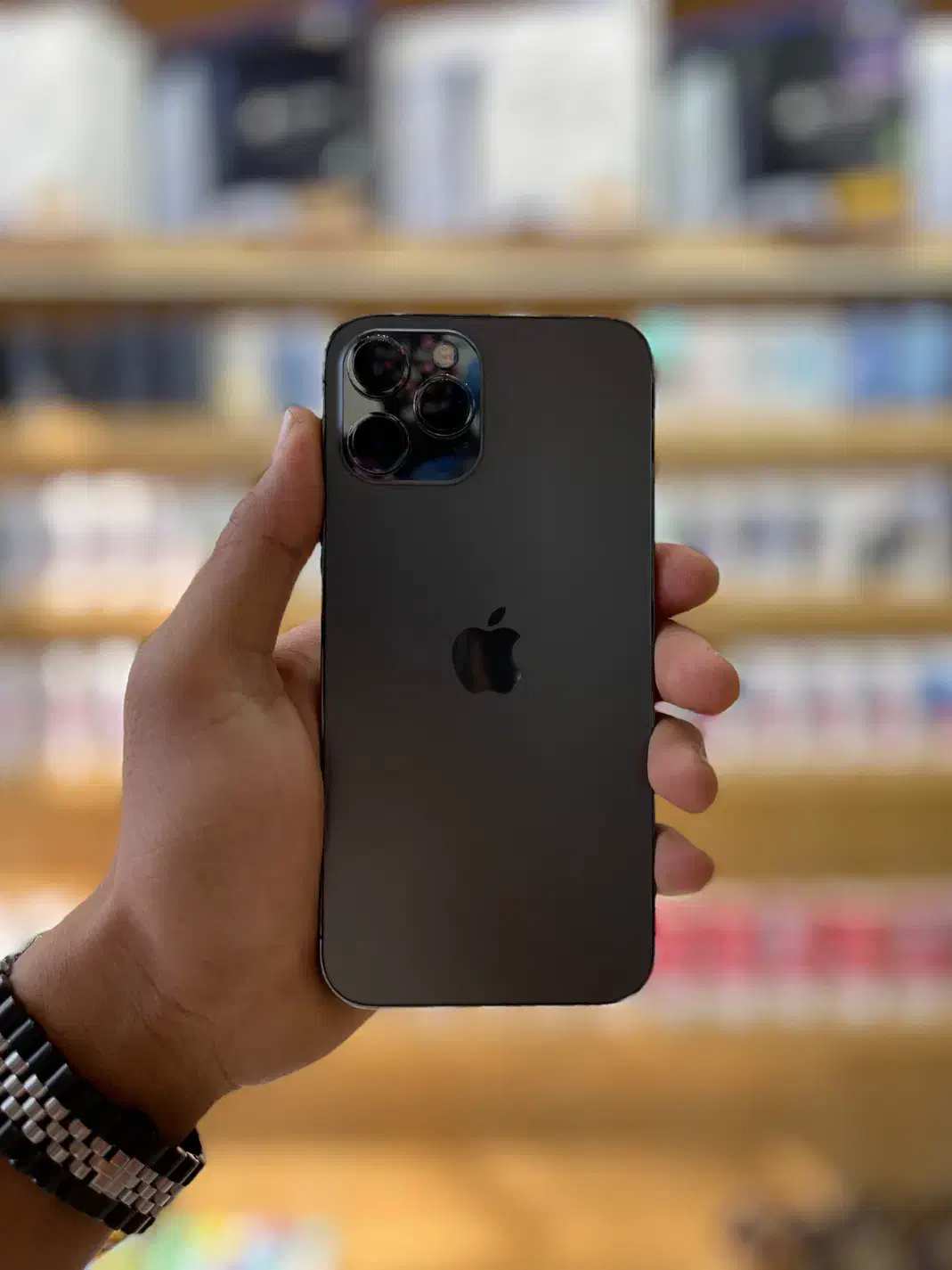 گوشی ایفون 12 پرو مکس حافظه 256 گیگ|موبایل|ورامین, ورامین|دیوار