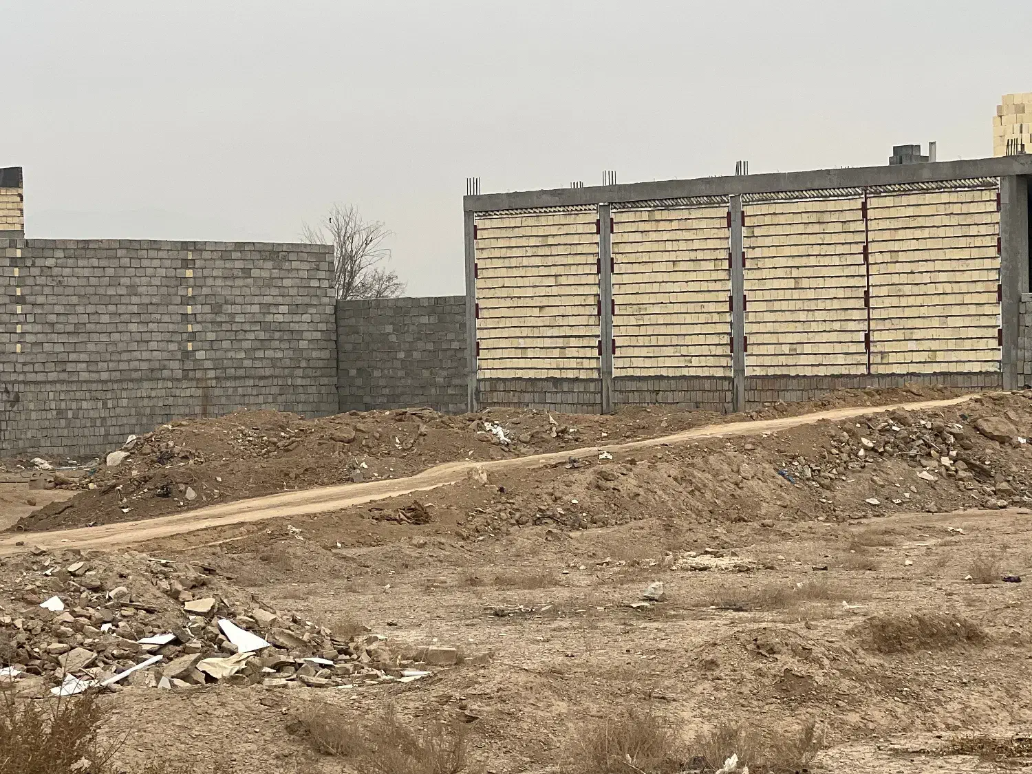 98 متر/شمالی/قابل ساخت/بلوارولیعصر|فروش زمین و ملک کلنگی|نجفآباد, جعفرآباد|دیوار