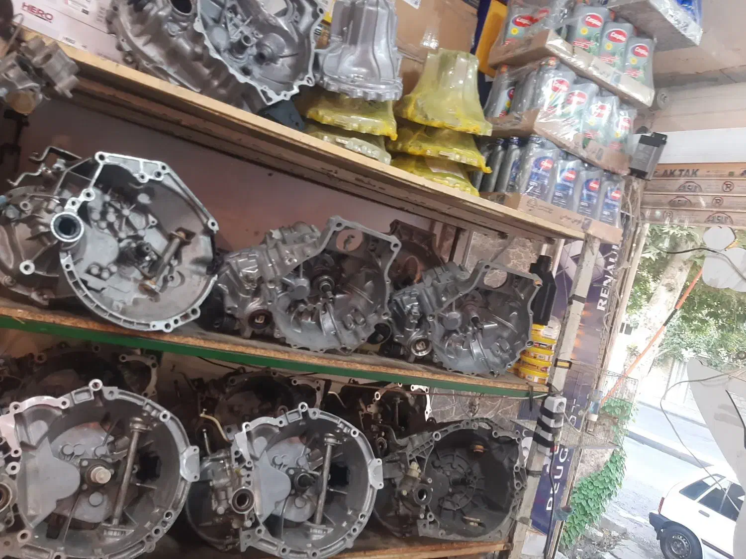 فروش قطعات گیربکس صفر تا صد    خیابان نیرو|قطعات یدکی و لوازم جانبی|اصفهان, خلیل آباد|دیوار