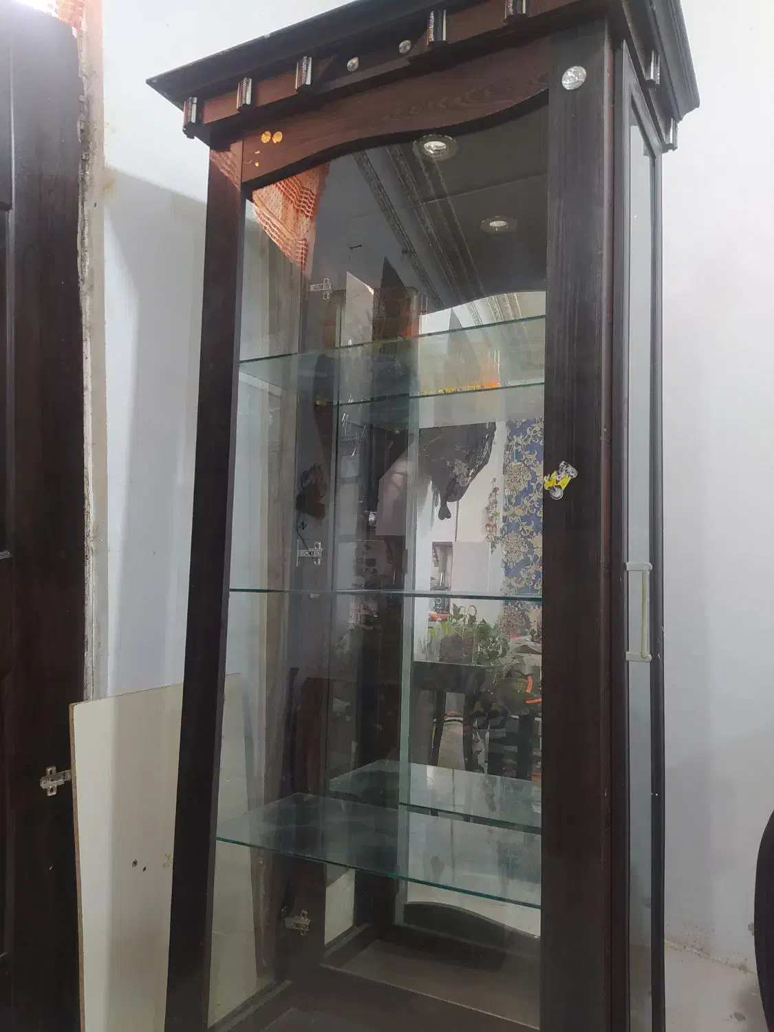 ویترین شیشه ای|بوفه، ویترین، کنسول|رشت, حمیدیان|دیوار