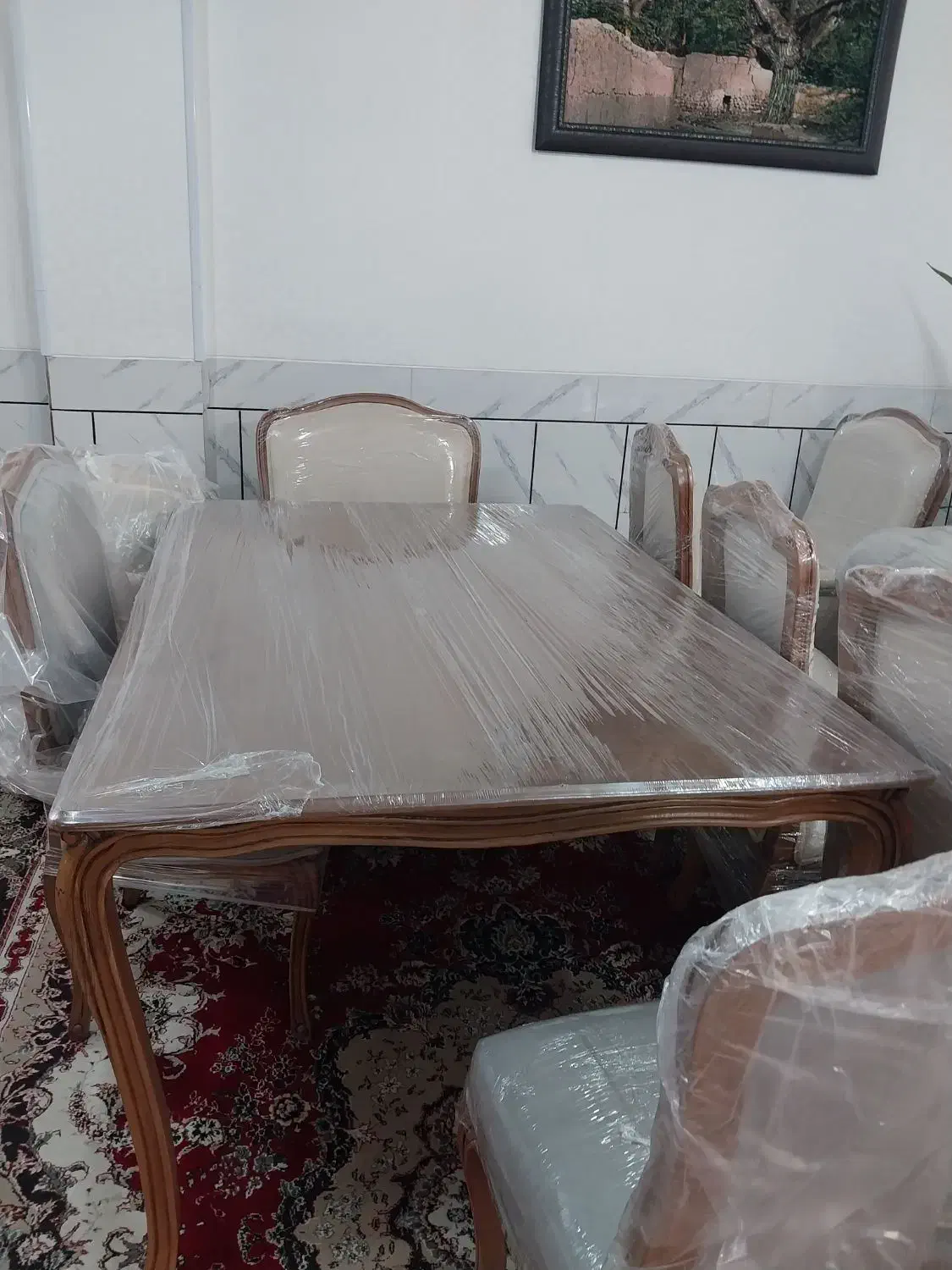 مبلمان ۸ نفره + میز ناهار خوری ۶ نفره|مبلمان خانگی و میز عسلی|ابریشم, |دیوار