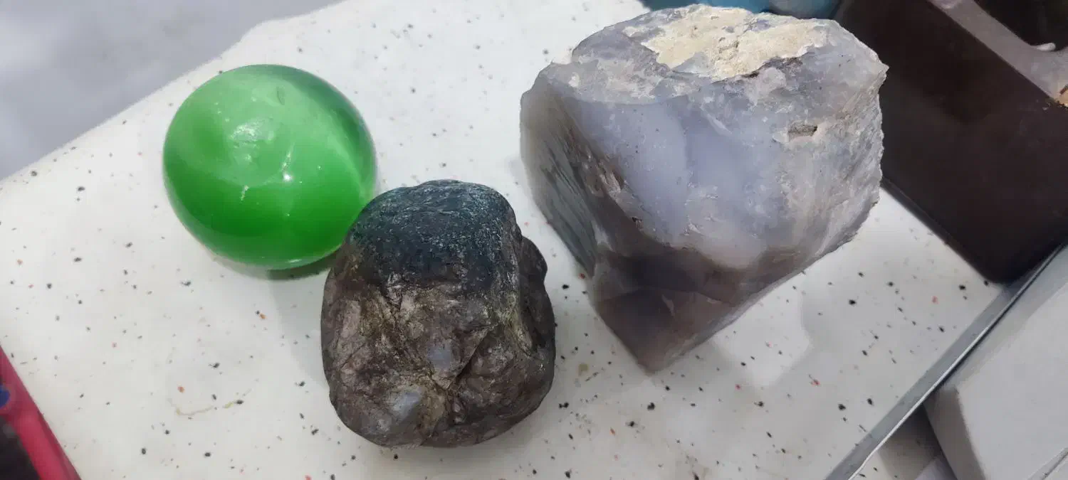 سنگ راف عقیق گرمی 12هزار تومان|جواهرات|فردیس, شهرک ارم|دیوار