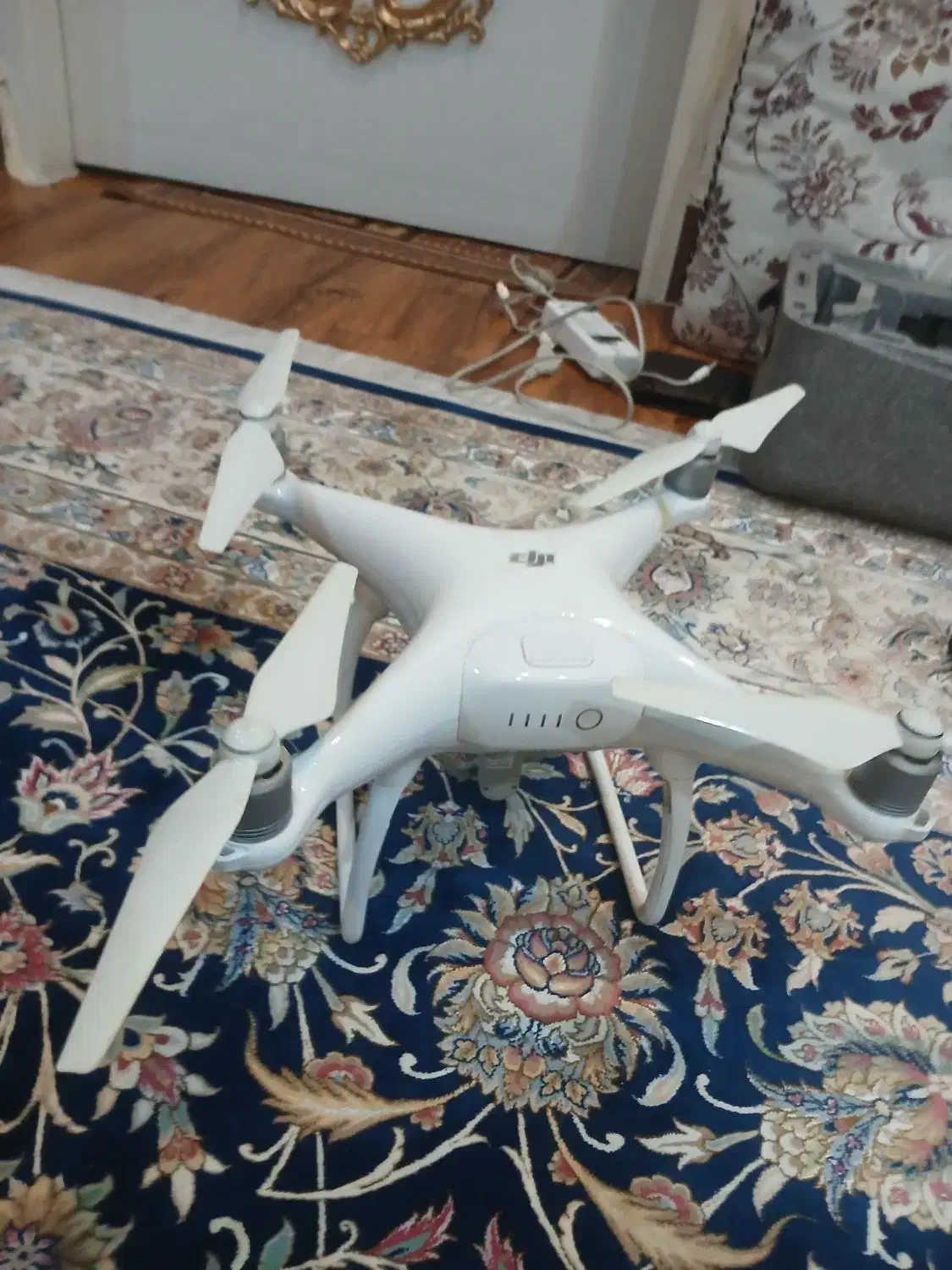 هلی شات فانتوم 4|دوربین عکاسی و فیلم‌برداری|اندیمشک, |دیوار