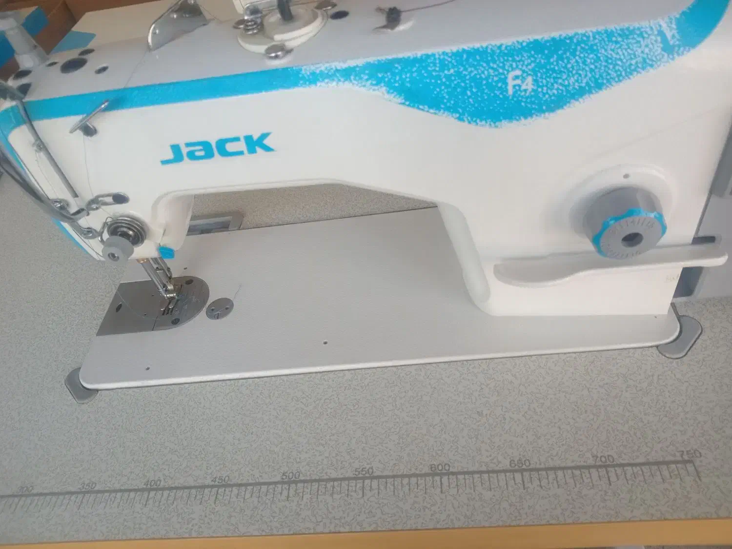 راسته دوز  جک مدل f4 و زوجی|چرخ خیاطی و ریسندگی|محمدیه-قزوین, |دیوار