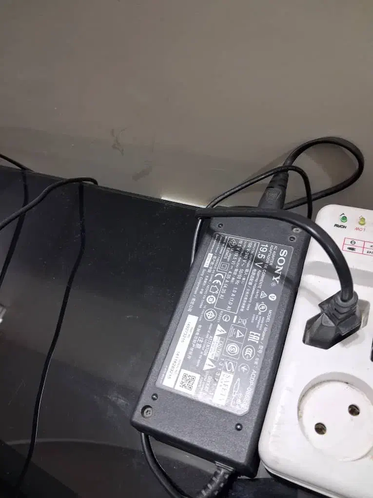 تلویزیون سونی ۴۸ اینچ اصلی|تلویزیون و پروژکتور|تهران, نیروی هوایی (پیروزی)|دیوار