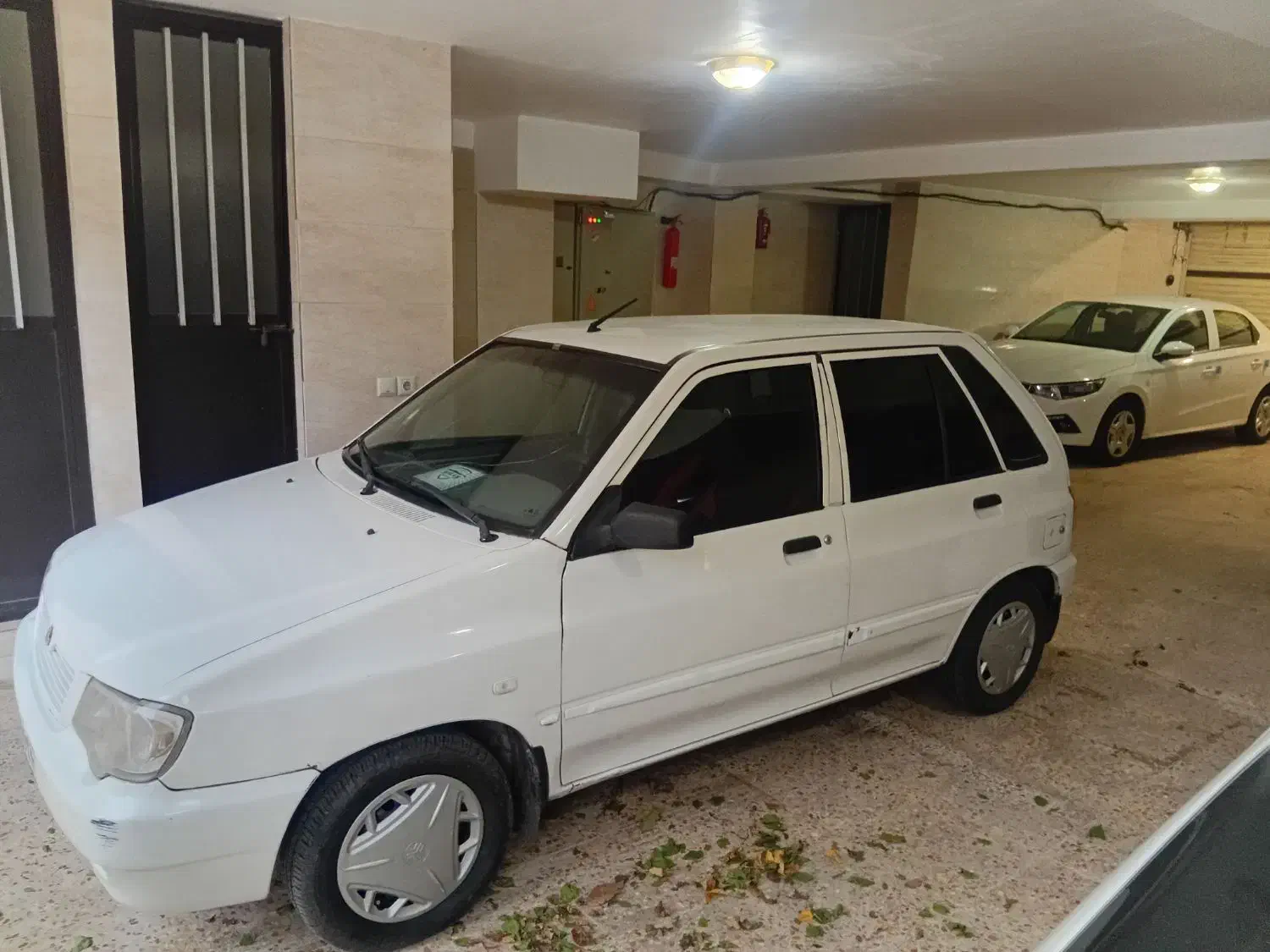 111 مدل 92|خودرو سواری و وانت|رشت, منظریه|دیوار