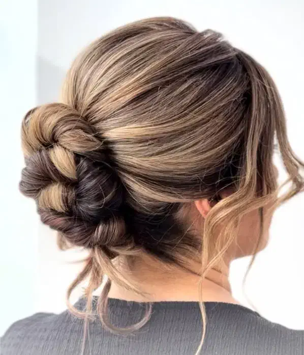 میکاپ و شنیون رایگان|خدمات آرایشگری و زیبایی|آستانه اشرفیه, |دیوار