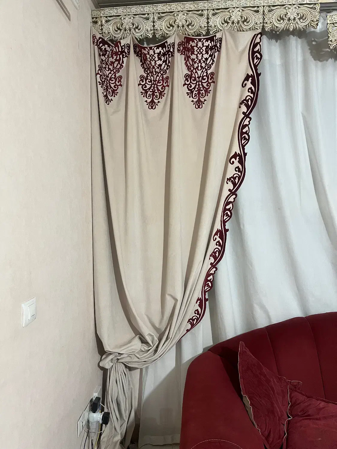 والن پرده|پرده، رانر، رومیزی|قم, باغ کرباسی|دیوار