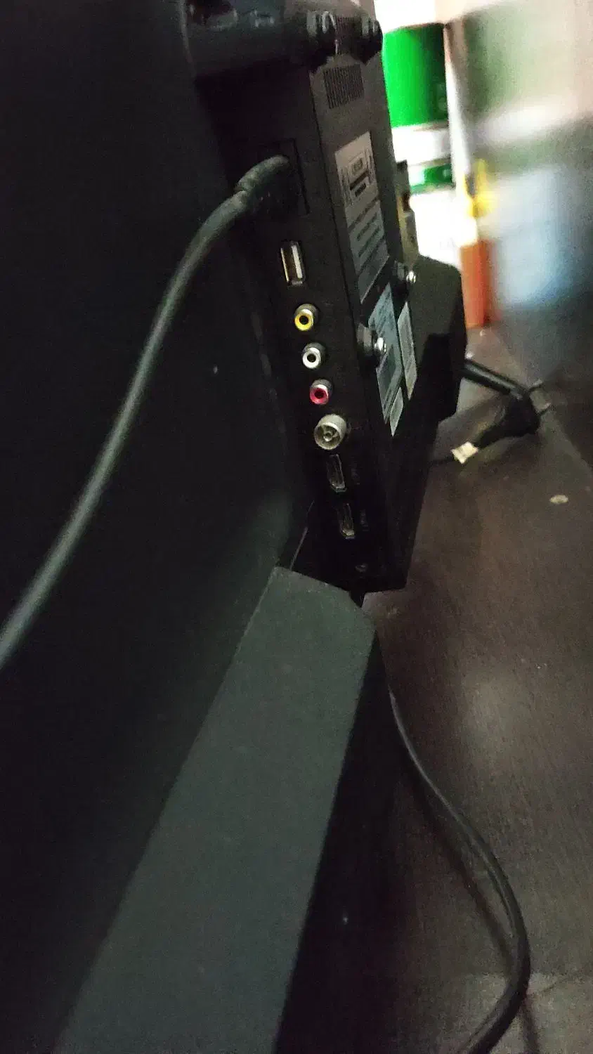 تلویزیون 32اینچ سام|تلویزیون و پروژکتور|گرگان, |دیوار