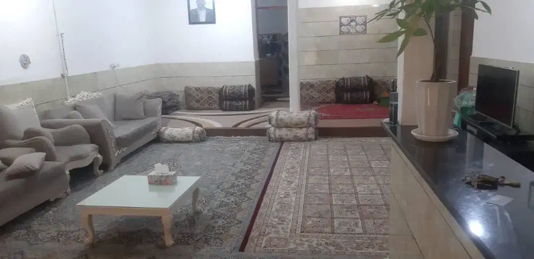 طبقه همکف شهرک معلم،پانصد دستگاه|فروش خانه و ویلا|دوگنبدان, |دیوار