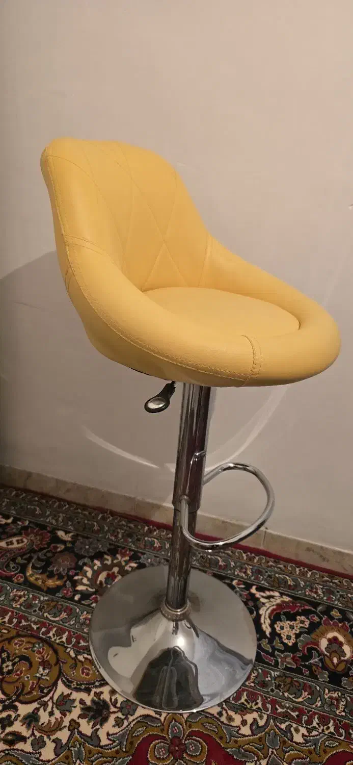 صندلی جکدار نو|صندلی و نیمکت|اقبالیه, |دیوار