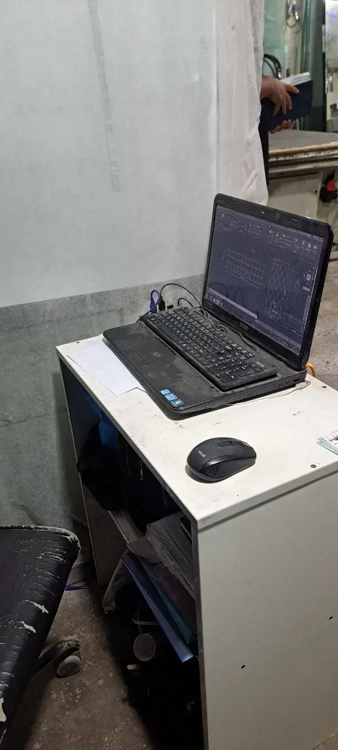 اتوکد کار آقا تا ۳۰ سال|استخدام صنعتی، فنی، مهندسی|تهران, علم و صنعت|دیوار