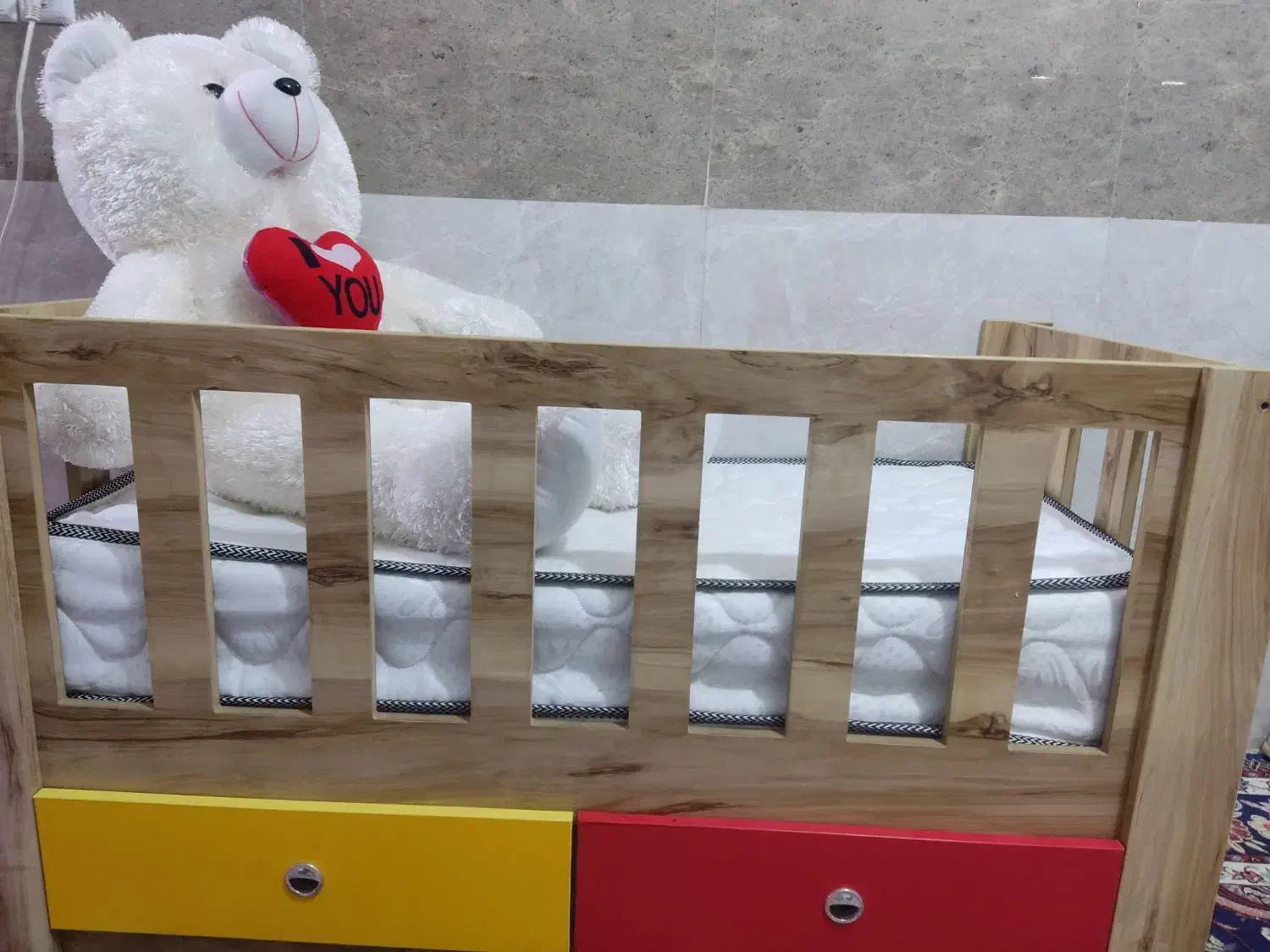 تخت خواب کودک|اسباب و اثاث بچه|ساوه, |دیوار