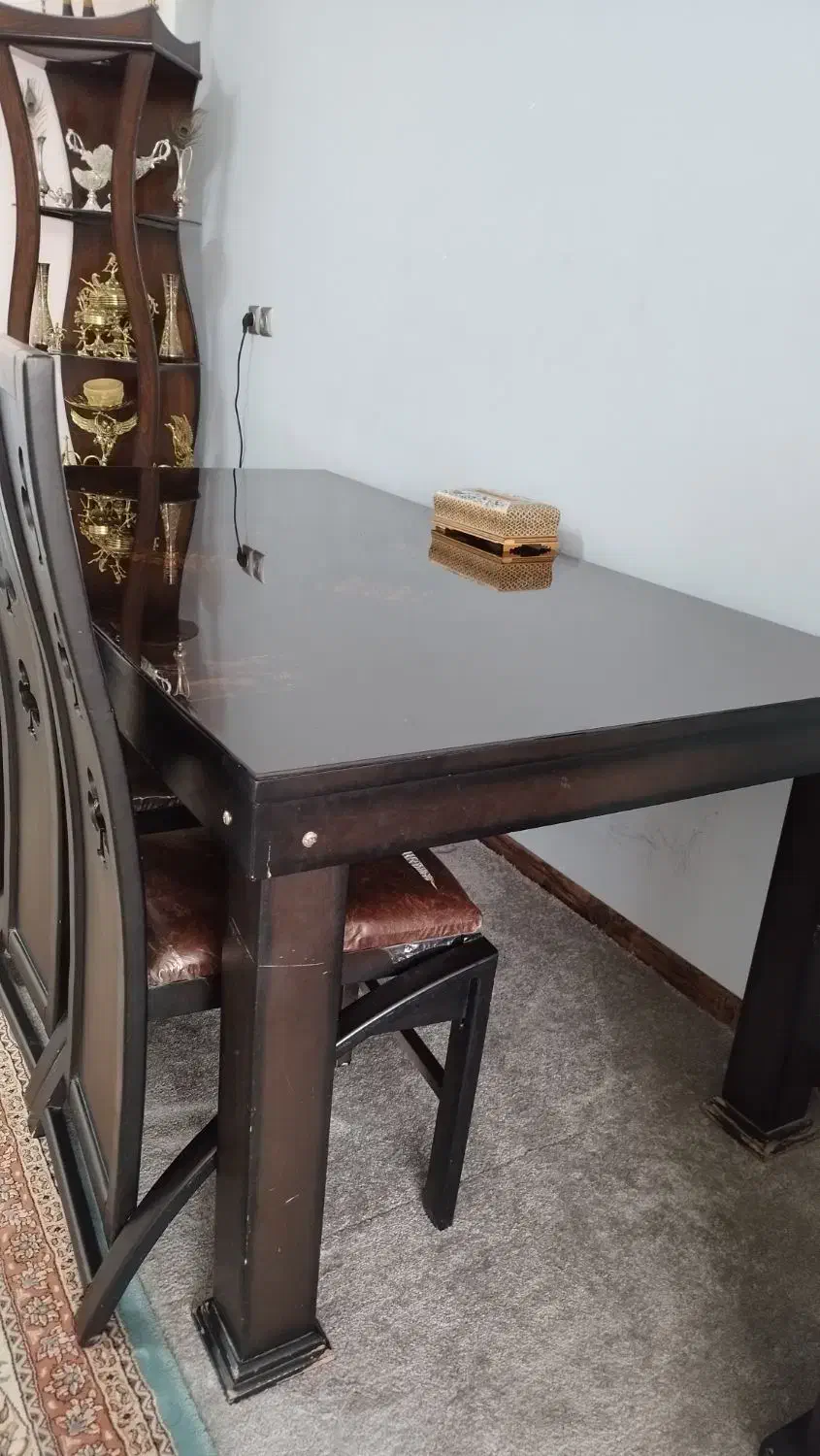 میز ناهار خوری۸نفره کار کرده|میز و صندلی غذاخوری|نجفآباد, منتظری شمالی|دیوار