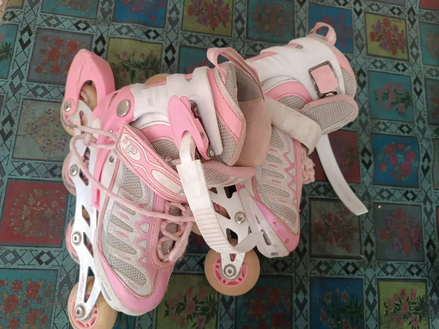 کفش اسکیت|دوچرخه، اسکیت، اسکوتر|بیرجند, |دیوار